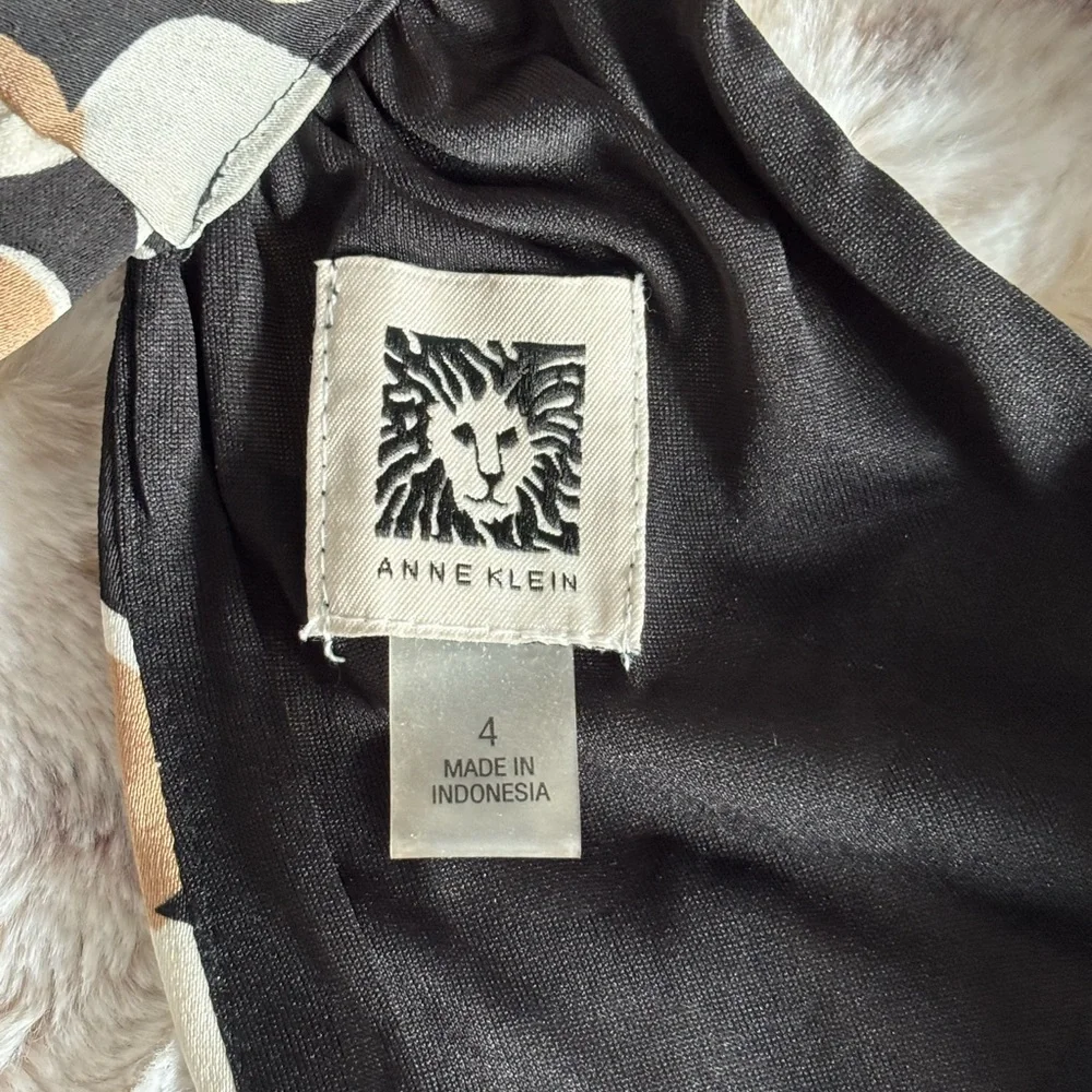 EUC Anne Klein Polka Dot Maxi Dress with Bow Accent Size 4 - Picture 7 of 10